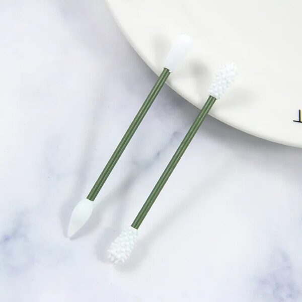 2pcs Silicone Washable Ear Buds Reusable Cotton Swabs for Ear Cleaning Makeup (Green) - Image 4
